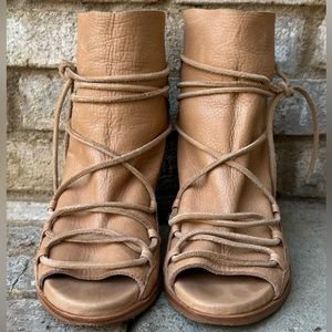 Baske California leather heels